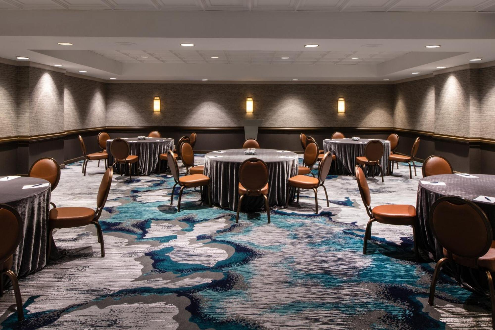 Sheraton Oklahoma City Downtown Hotel Buitenkant foto