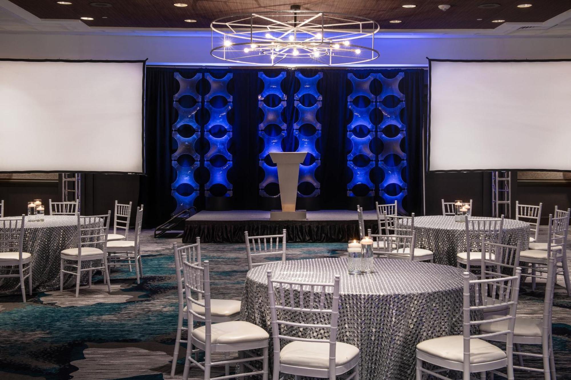 Sheraton Oklahoma City Downtown Hotel Buitenkant foto